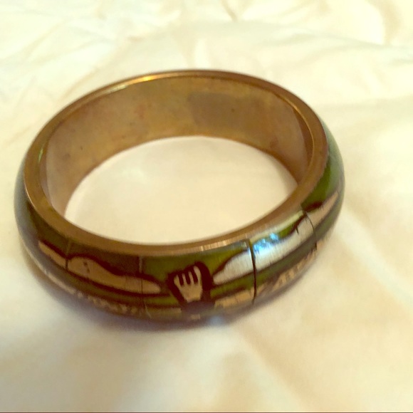 Wood & brass painted bangle bracelet. - Picture 1 of 3